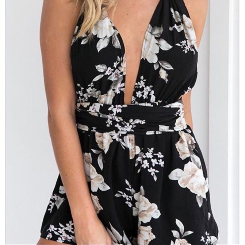 LF Floral Black and White Backless Romper (SMALL)